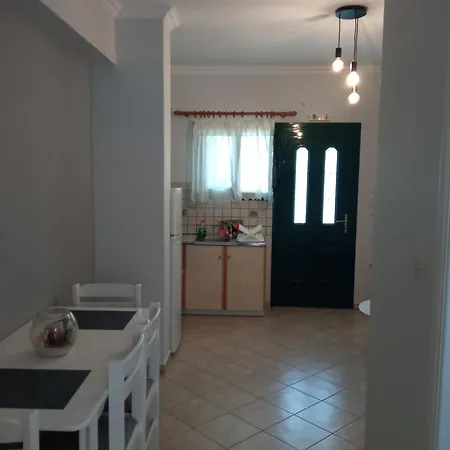 Danai * Tsoukaládhes