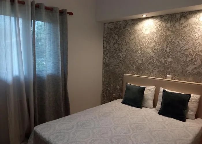 アパート Danai Tsoukaládhes