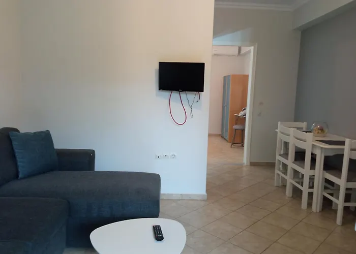 アパート Danai Tsoukaládhes