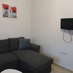 Apartman Danai *
