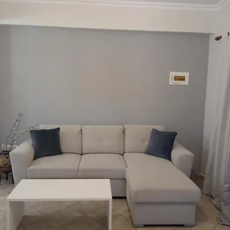 Danai * Tsoukaládhes