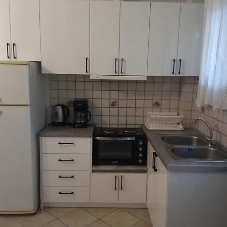 Apartment Danai *