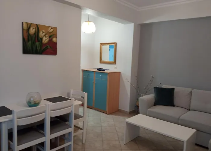 Danai * Tsoukaládhes