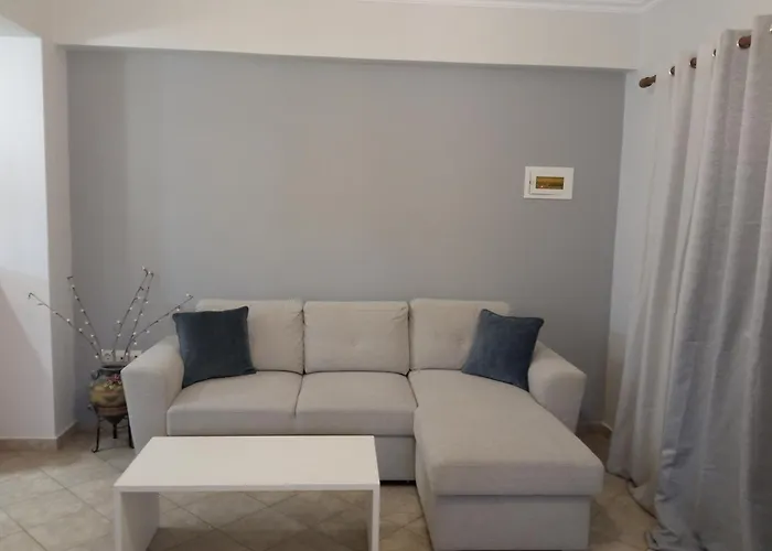 Danai * Tsoukaládhes